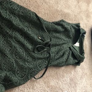 Sleeveless dress with little strap